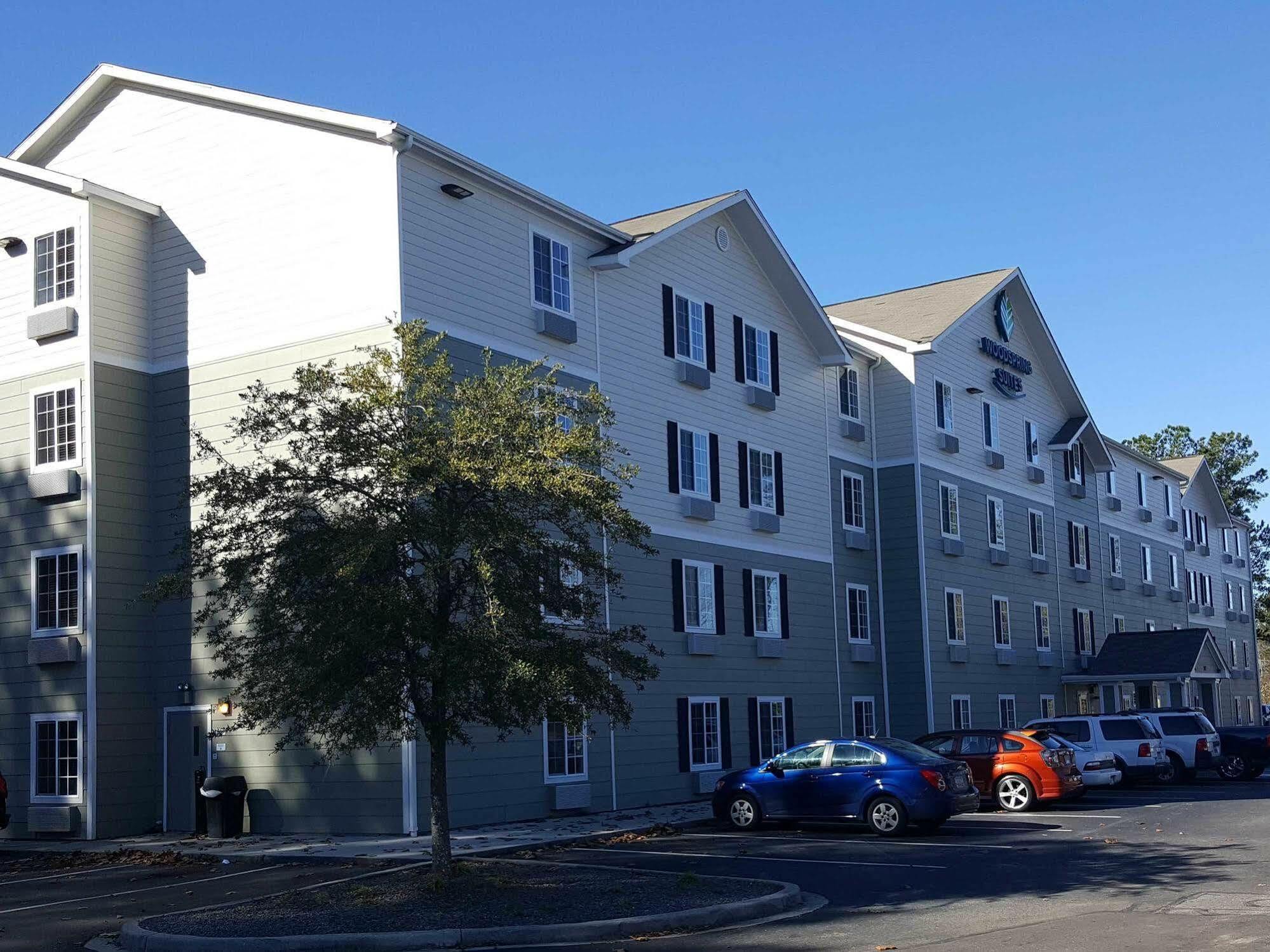 Extended Stay America Select Suites - Charleston - Ashley Phosphate Rd. Норт-Чарлстон Екстер'єр фото